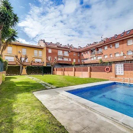 Duplex In Near Marineland & Beaches Appartement Palafolls