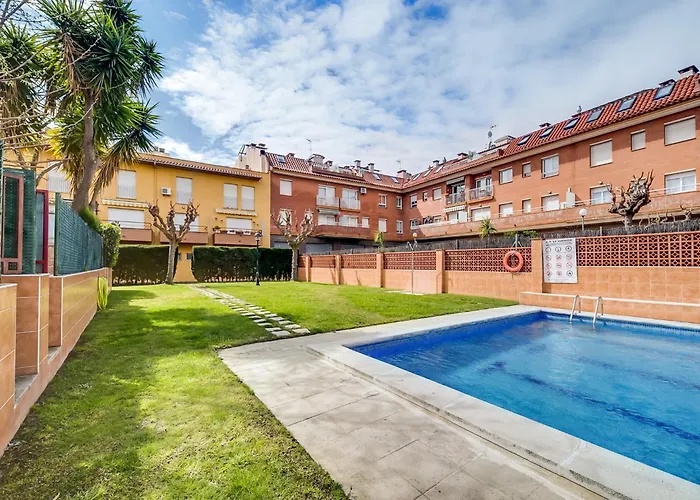Duplex In Near Marineland & Beaches Appartement Palafolls